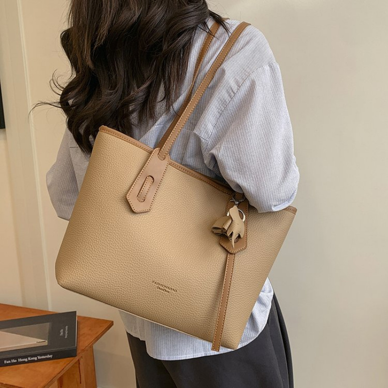 Luxury Bags Must Have - Bolsa de Pañales de Diseño Moderna