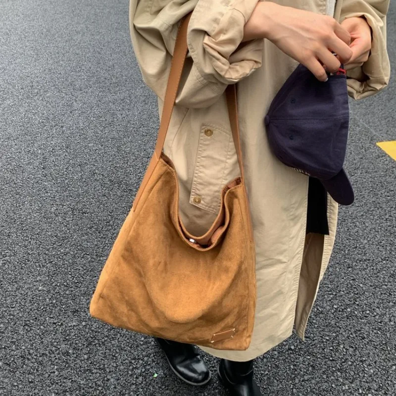 Bolso de Pañales de Diseño de  - Luxury Bags Must Have reseña y precio